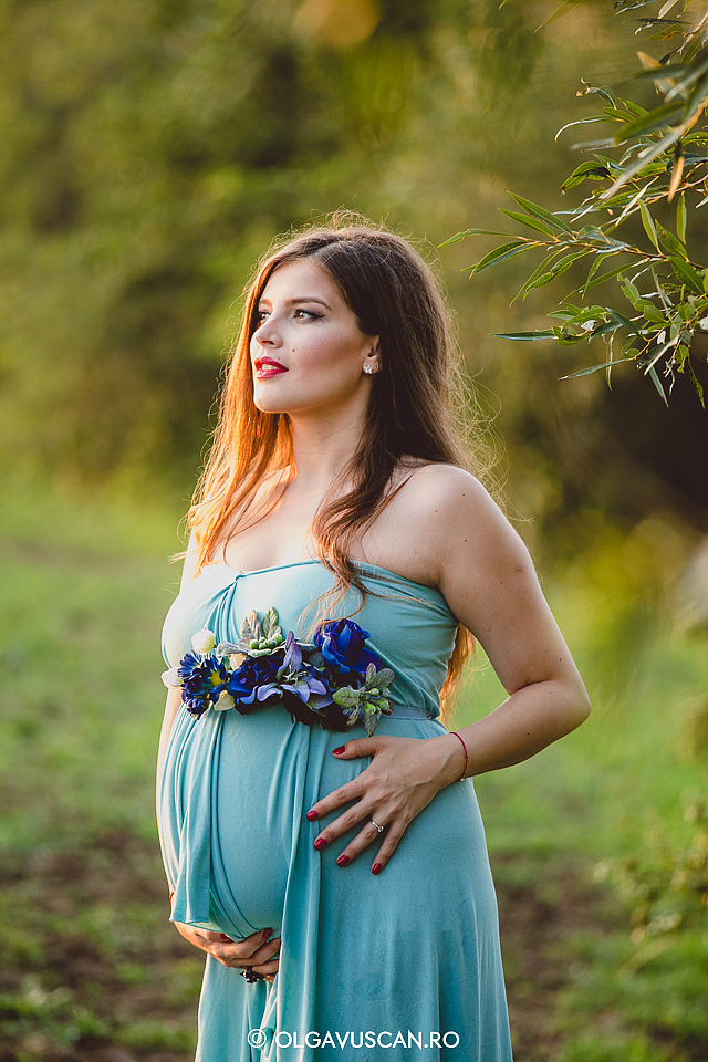 sesiune foto maternitate, poze cu burtica, fotograf maternitate Cluj, fotograf bebe Olga Vuscan