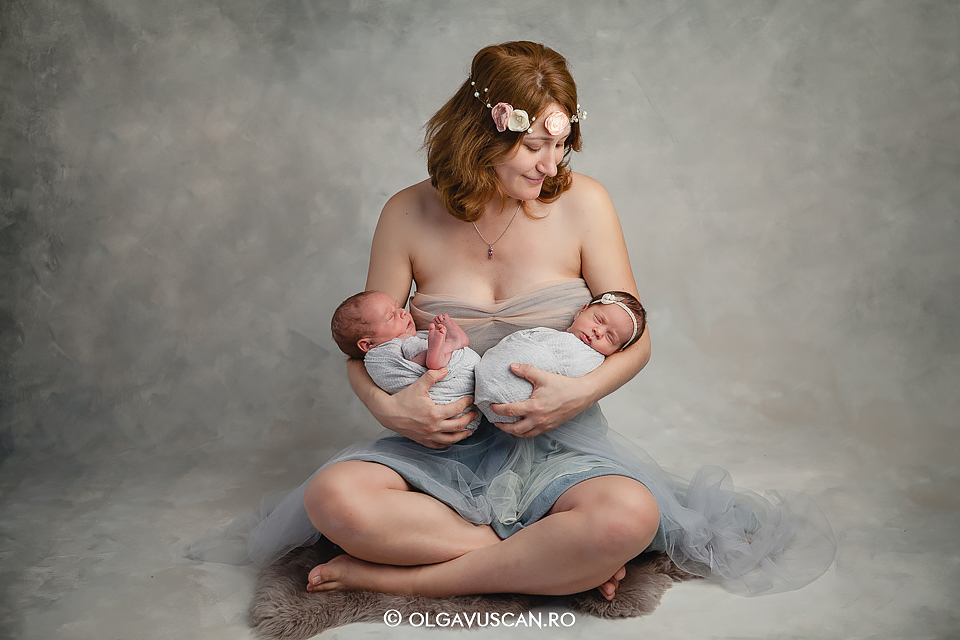 sedinta foto nou-nascuti gemeni, fotograf newborn gemeni, nou-nascuti gemeni, sedinta foto newborn, fotograf bebelusi