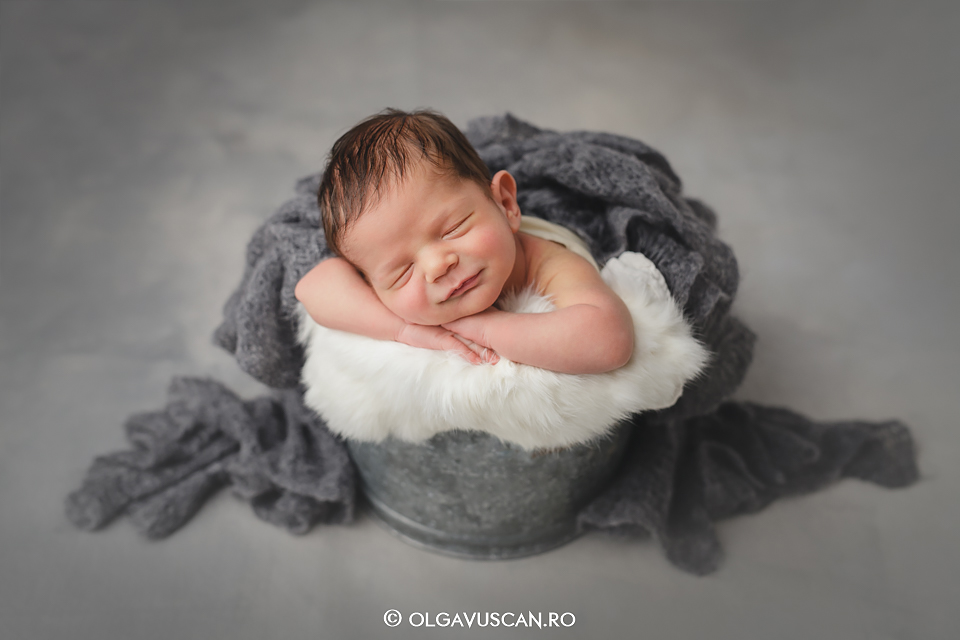 sedinta foto nou-nascut, fotograf bebe, fotograf copii Cluj, poze bebe